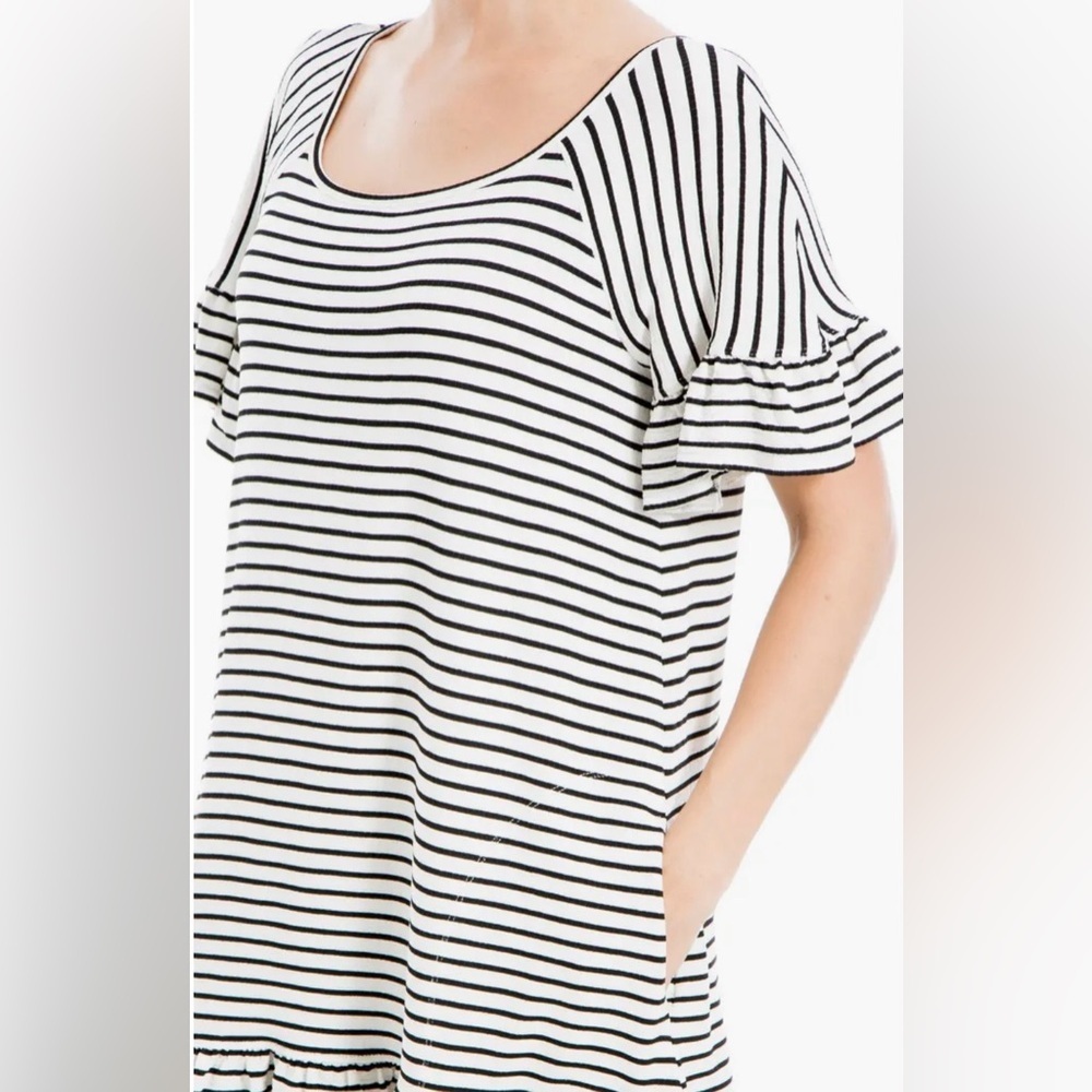 Max Studio Black and White Striped Ruffle Short Sleeve Shift Dress - Picture 3 of 5